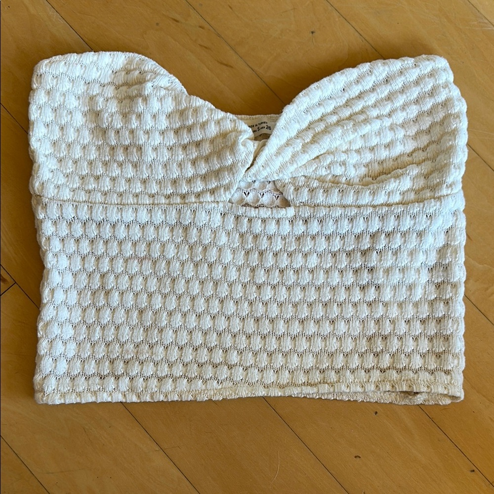 Pull&Bear Off-White Textured Twisted Tube Top
